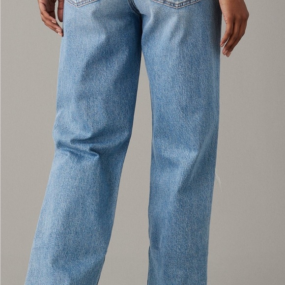 American eagle 90s boyfriend high rise jeans - Picture 4 of 10
